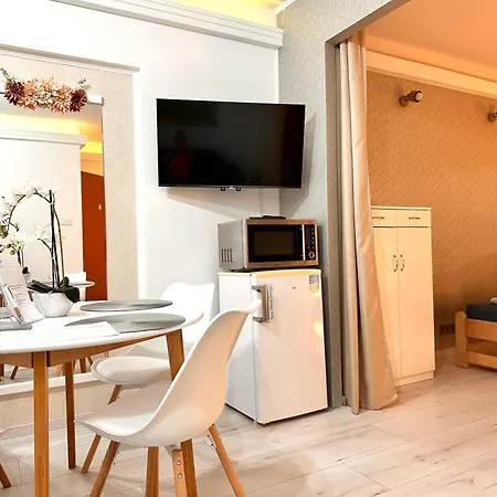 Apartment Hello